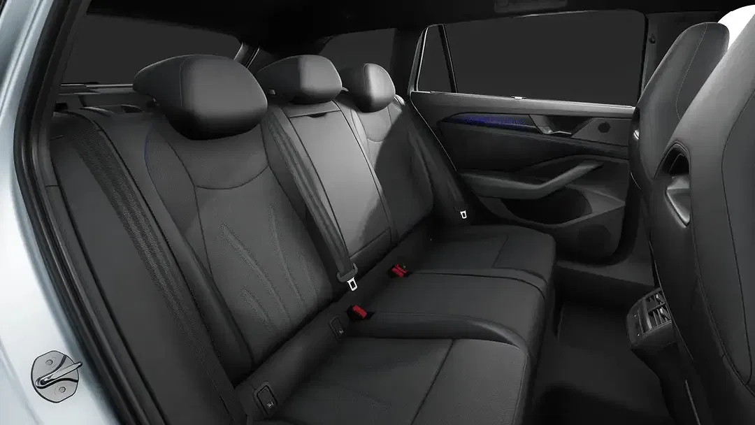 Volkswagen Passat Variant 1.5 eTSI DSG R-Line - Thumbnail 5