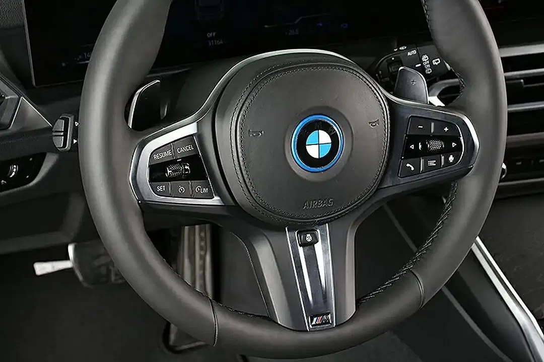 BMW 330 M Sport - Thumbnail 9
