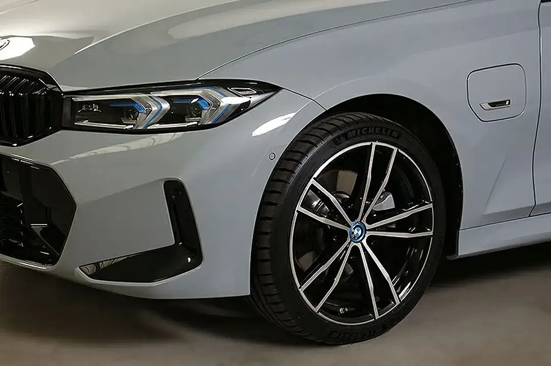 BMW 330 M Sport - Thumbnail 13
