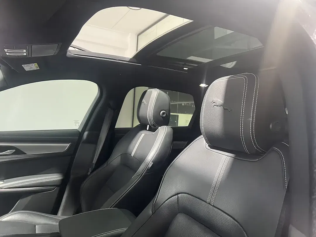 Jaguar F-Pace P400e 2.0 PHEV 4x4 R-Dynamic Black - Thumbnail 12