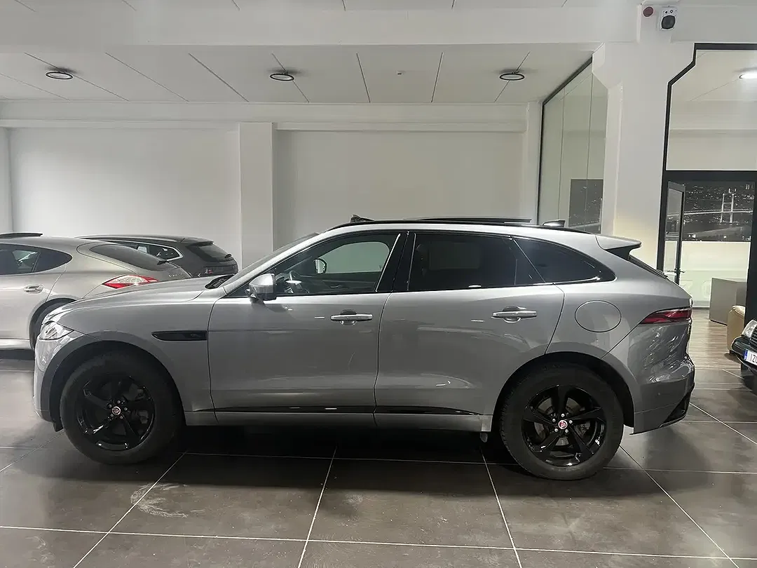 Jaguar F-Pace P400e 2.0 PHEV 4x4 R-Dynamic Black - Thumbnail 8