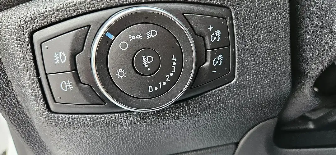 Ford EcoSport Trend - Thumbnail 12