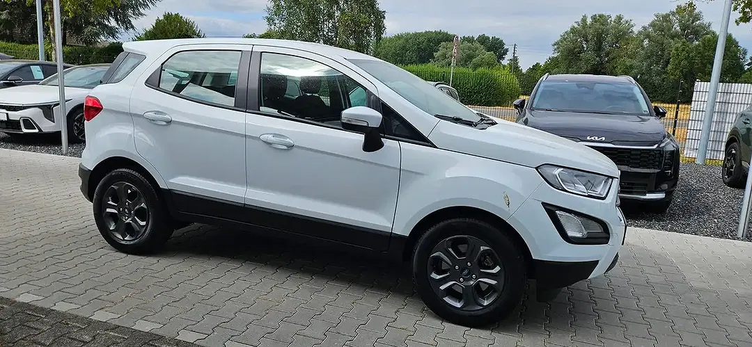 Ford EcoSport Trend - Thumbnail 4