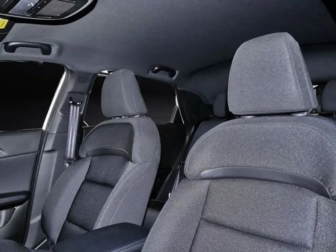 MG MG4 Standard - Thumbnail 8