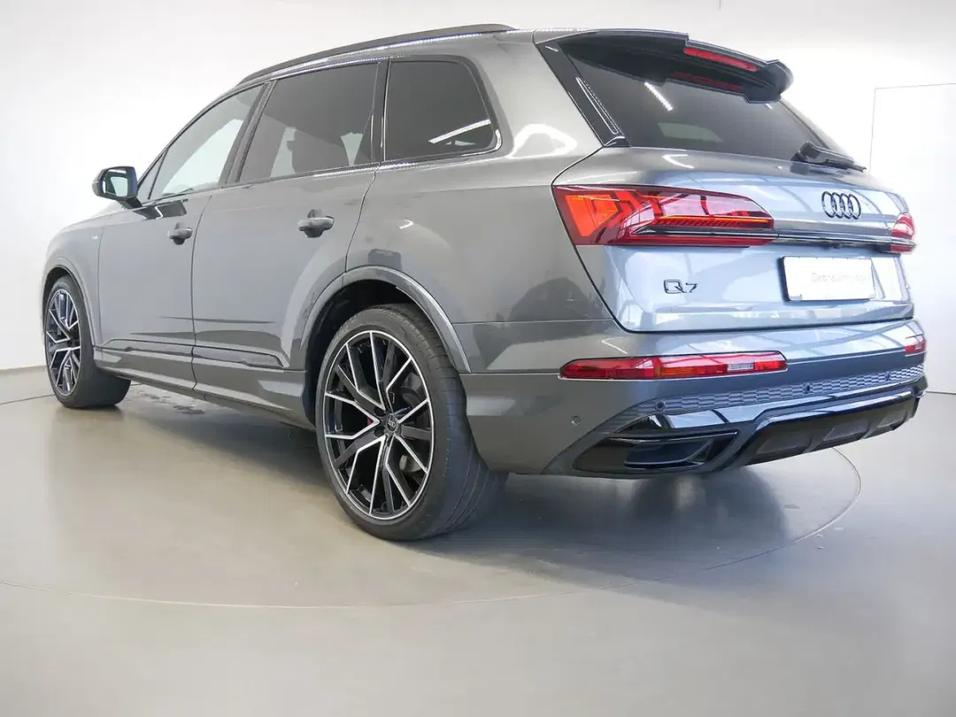 Audi Q7 50 TDI quattro Matrix LED S line - Thumbnail 4
