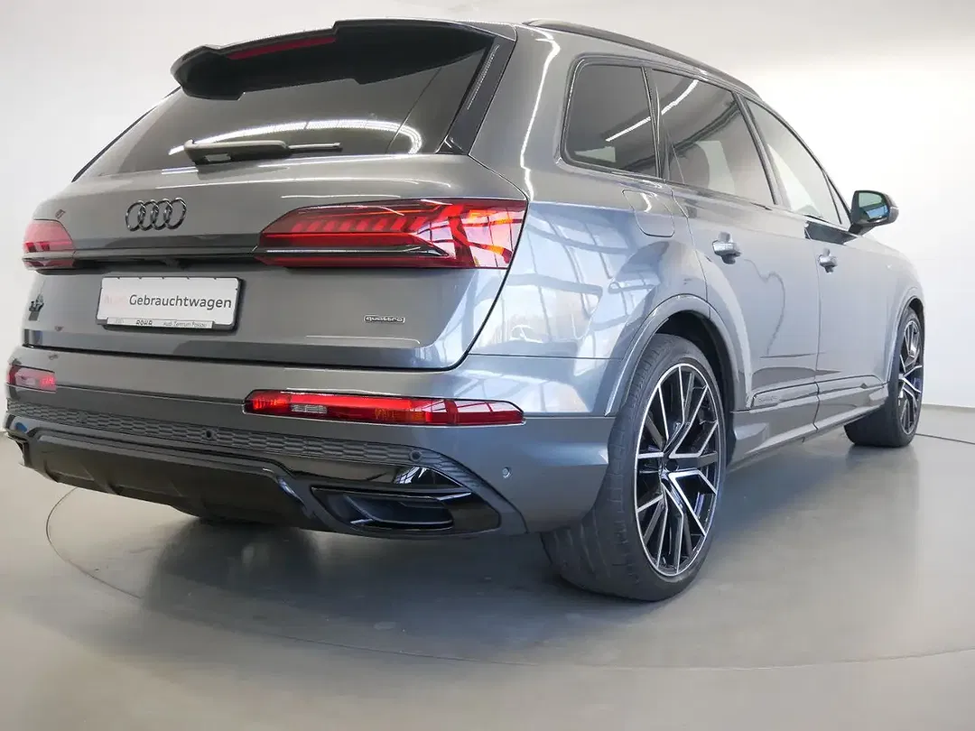 Audi Q7 50 TDI quattro Matrix LED S line - Thumbnail 5