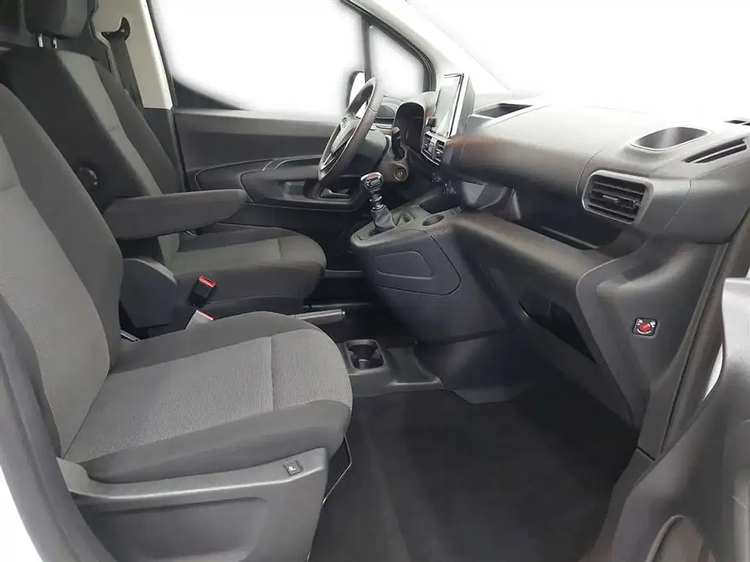 Opel Combo - Thumbnail 17