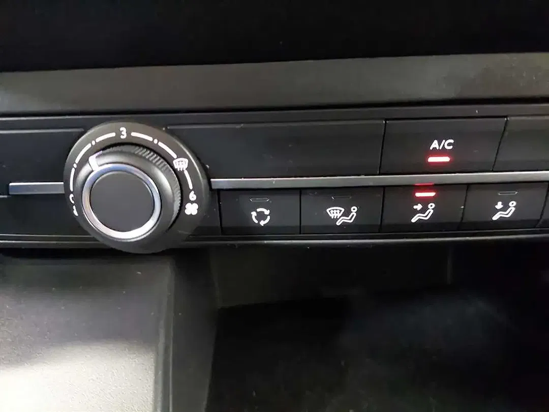 Opel Combo - Thumbnail 28