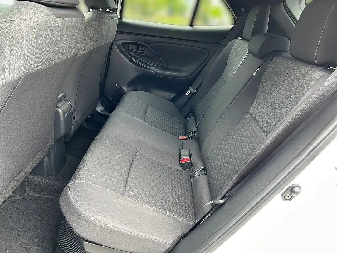 Toyota Yaris Cross 1.5 VVT-i AUT Hybrid Active - Thumbnail 8