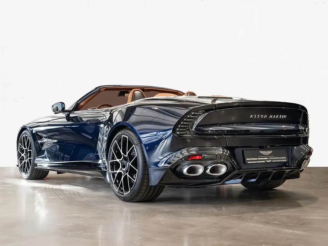 Aston Martin Vanquish Volante - foto 2