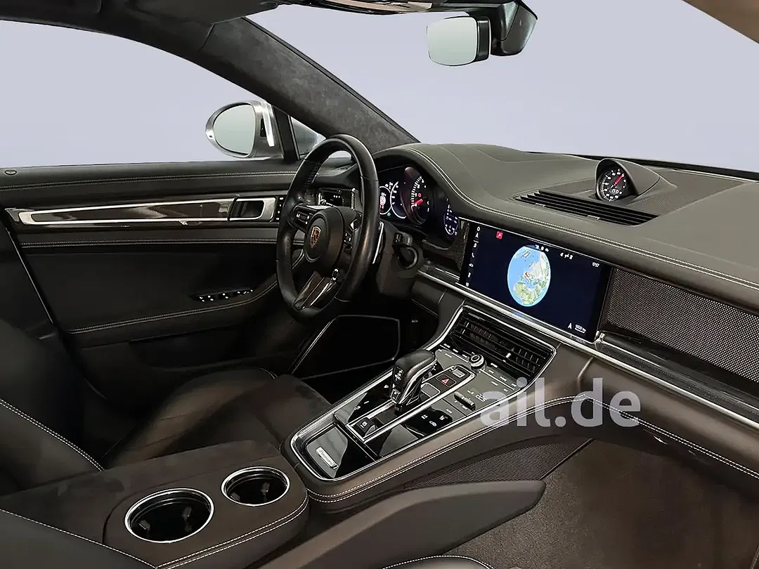 Porsche Panamera PCCB GTS - Thumbnail 3