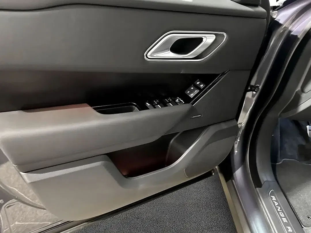 Land Rover Range Rover Velar P400e Dynamic SE - Thumbnail 14