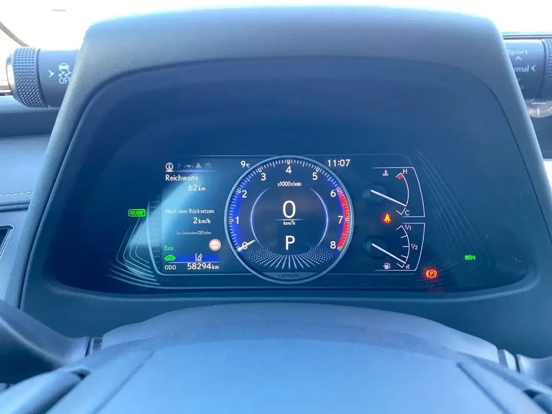 Lexus UX 250h Style Edition - foto 15