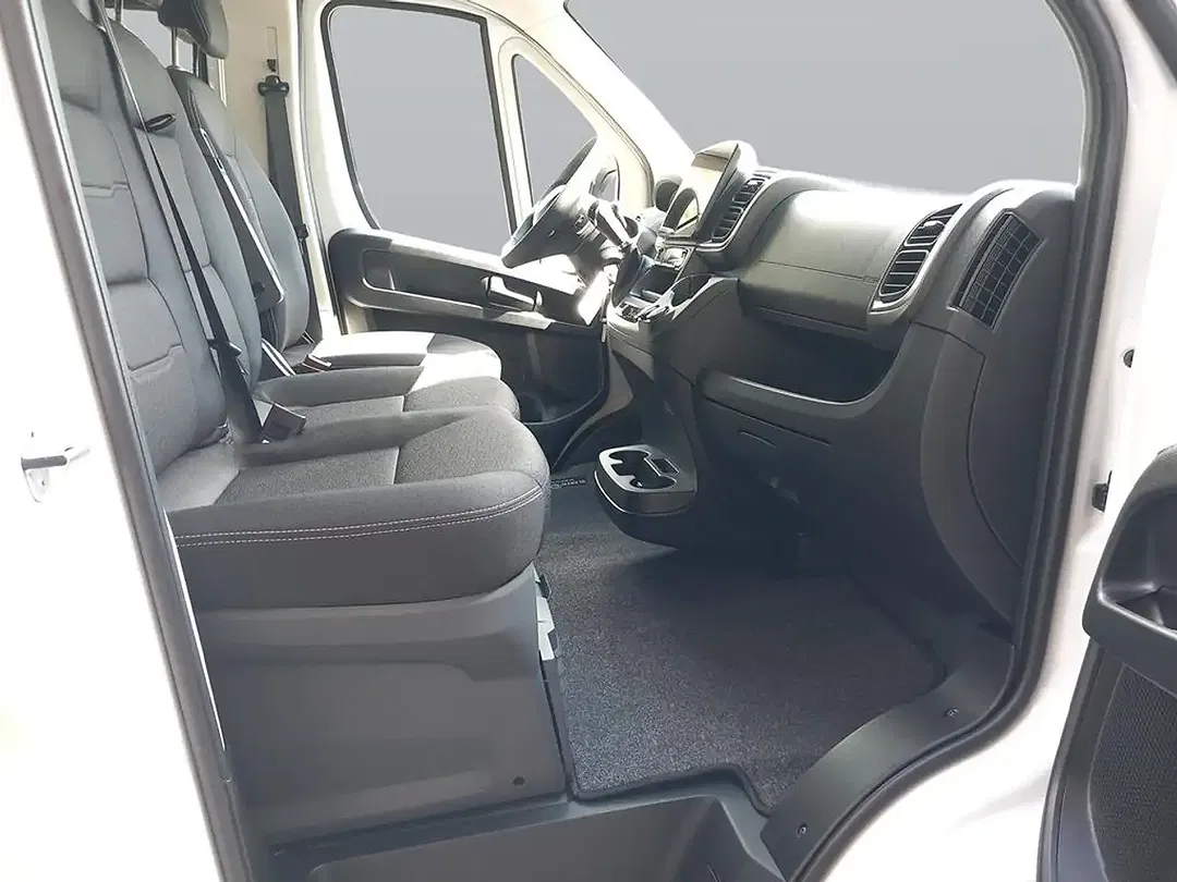 Opel Movano - Thumbnail 9