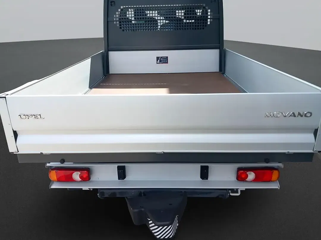 Opel Movano - Thumbnail 5