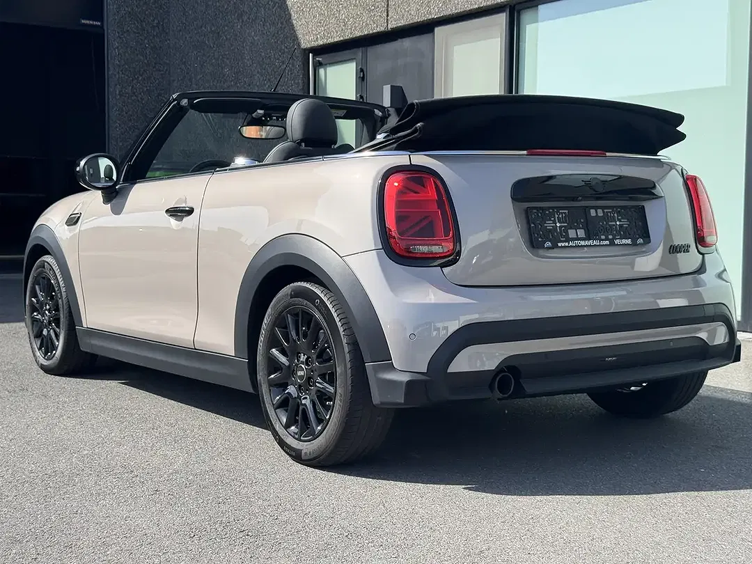 MINI Cooper Cabrio 1.5 - Thumbnail 3
