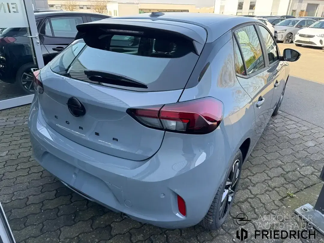 Opel Corsa Edition - Thumbnail 3