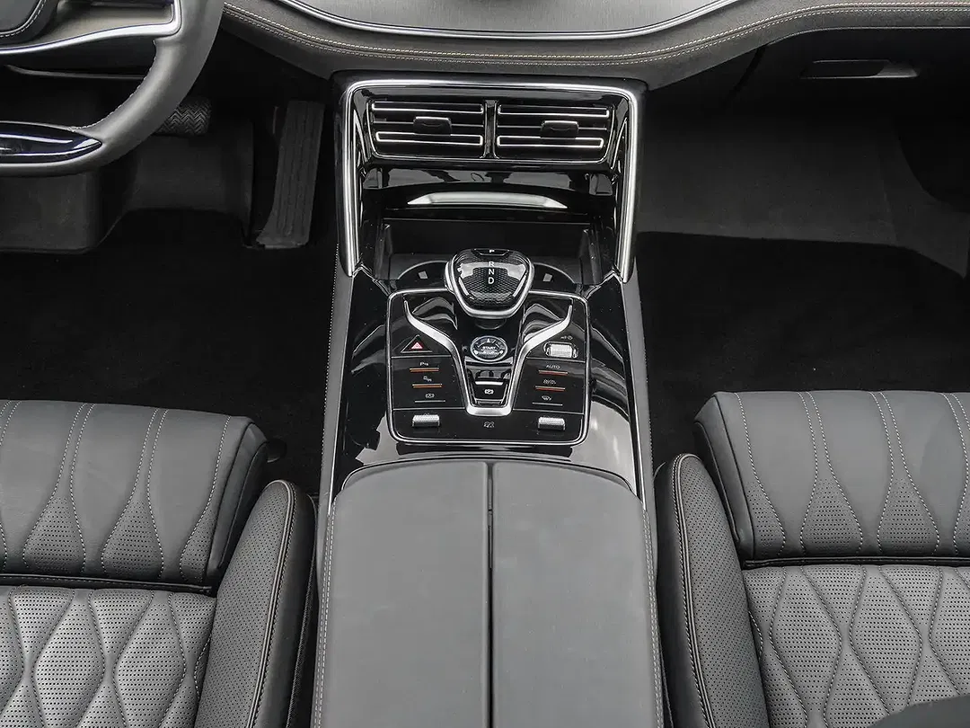 BYD Tang AWD Flagship - Thumbnail 13