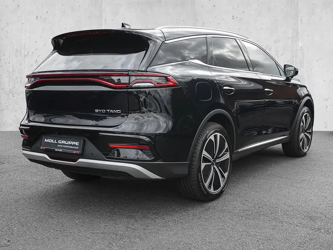 BYD Tang AWD Flagship - foto 2