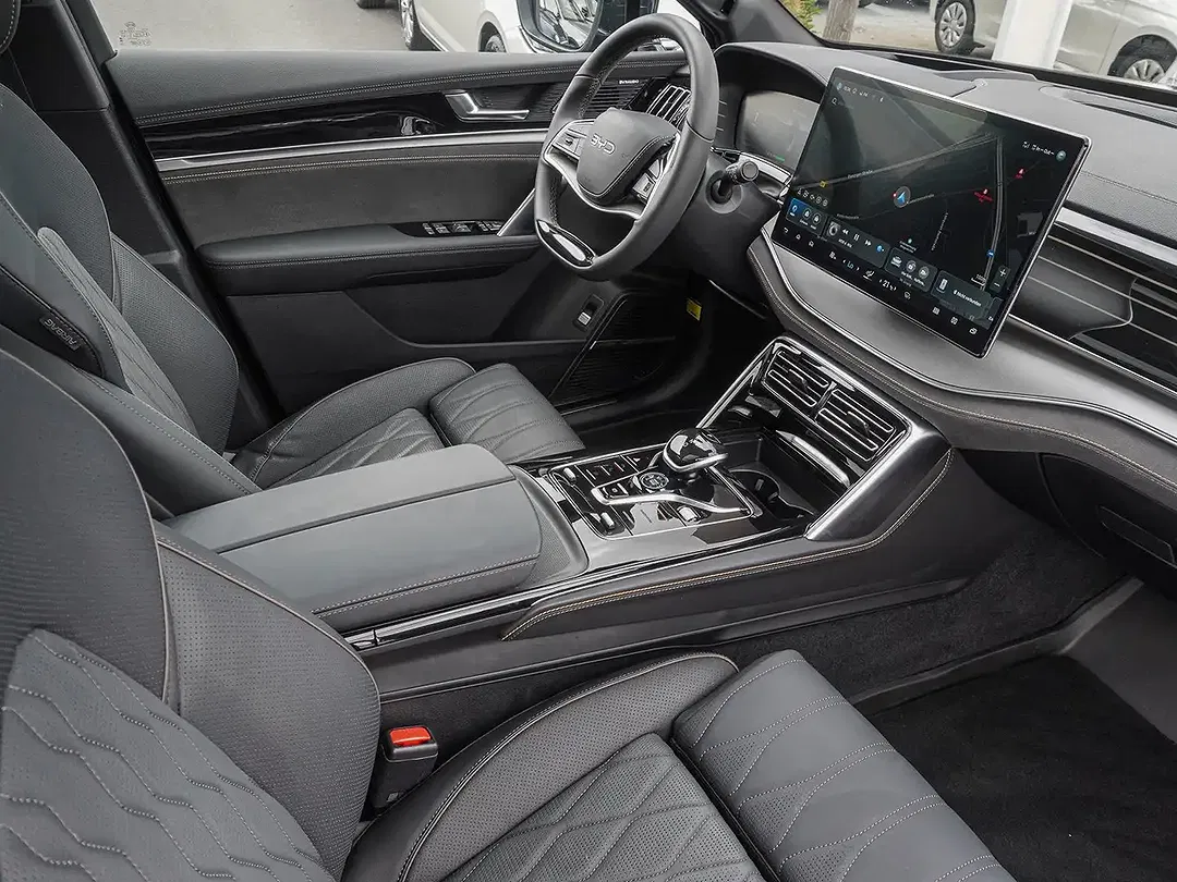 BYD Tang AWD Flagship - Thumbnail 7