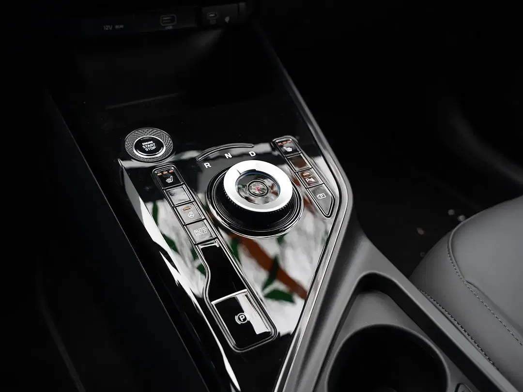 Kia Niro Hybrid Vision - Thumbnail 13