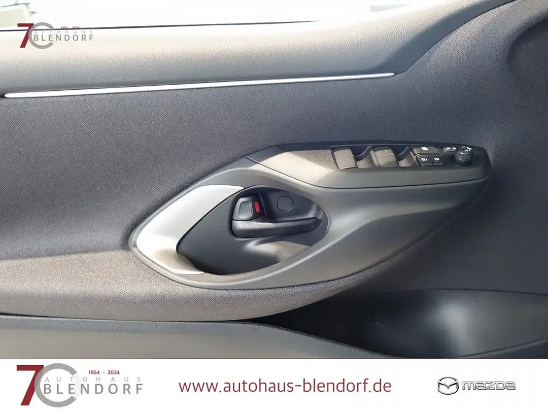 Mazda 2 Hybrid Homura - Thumbnail 9