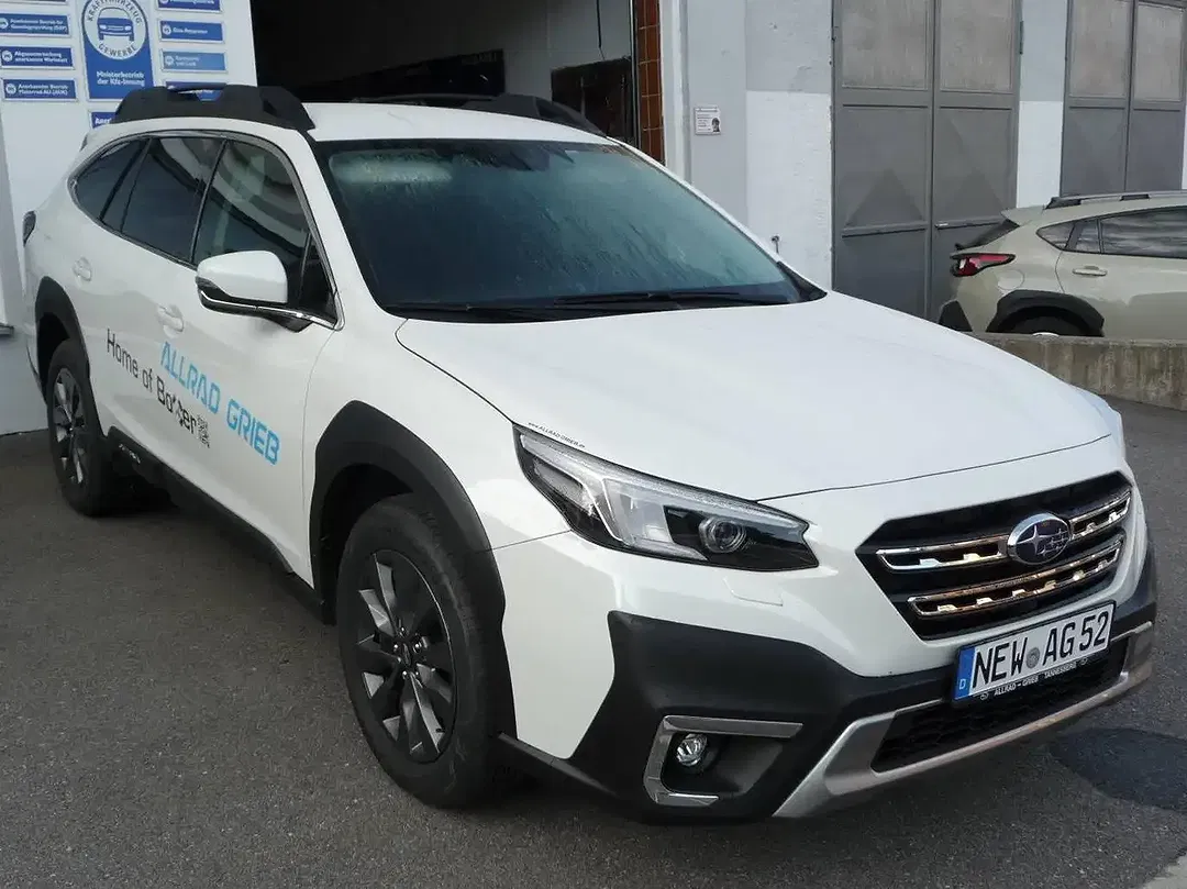 Subaru OUTBACK 2.5 Lineartronic Active - Thumbnail 4
