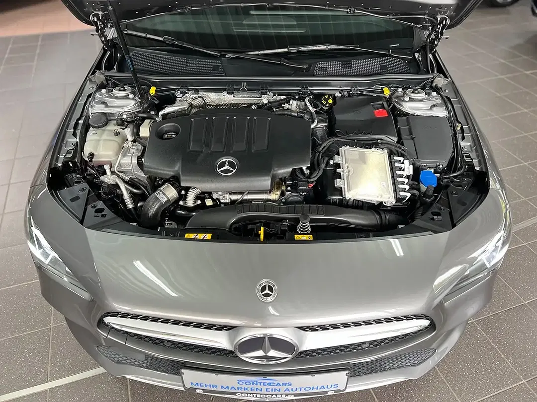 Mercedes-Benz CLA 200 MBUX - Thumbnail 5