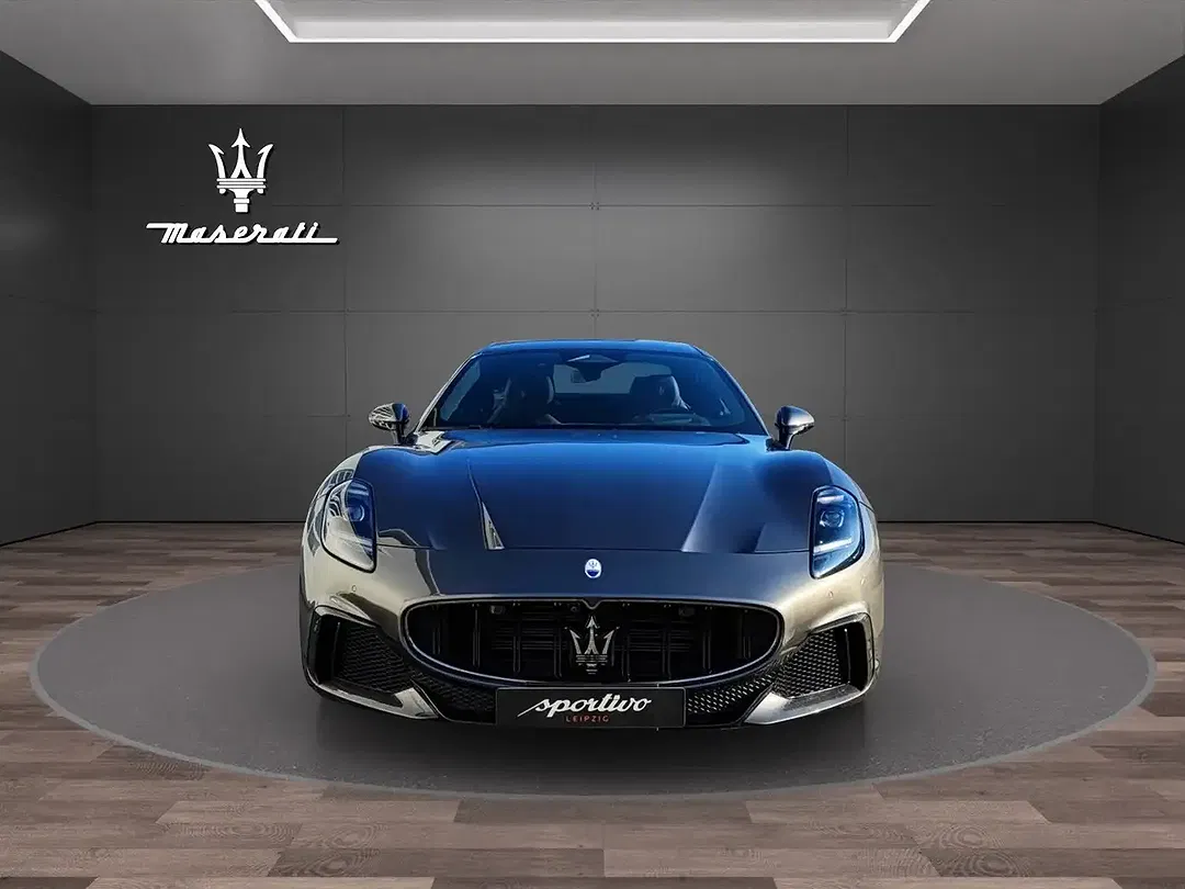 Maserati GranTurismo Trofeo - Thumbnail 3