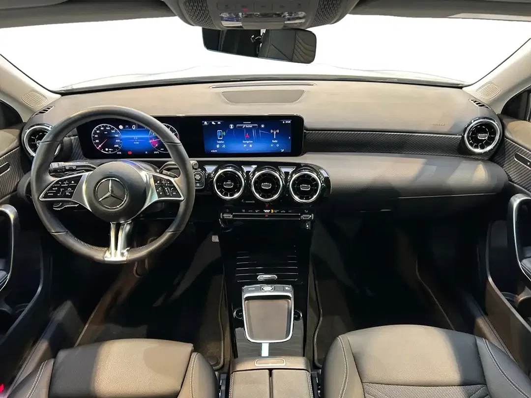 Mercedes-Benz A 180 MBUX Progressive - Thumbnail 14