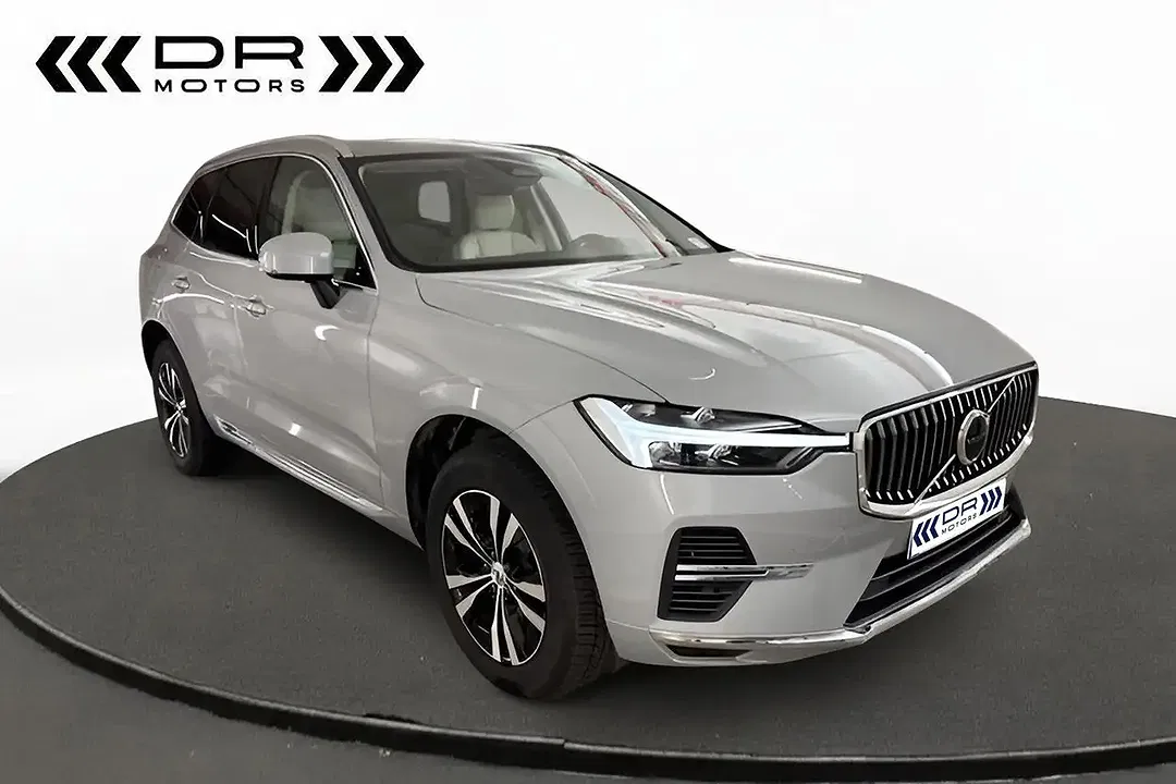 Volvo XC60 T6 PHEV AWD Core - Thumbnail 2