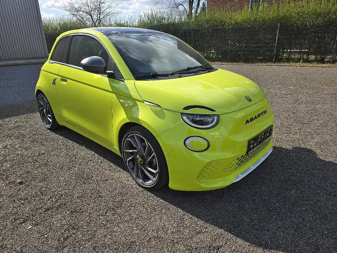 Abarth 500e - Afbeelding 1