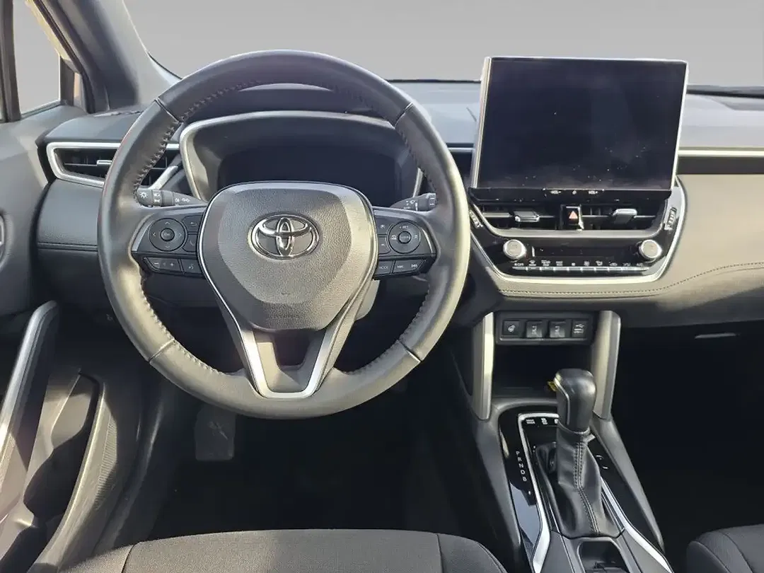 Toyota Corolla Cross VVT-i Hybrid Team Deutschland - Thumbnail 12