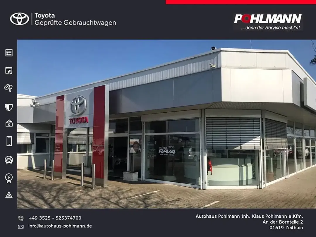 Toyota C-HR Hybrid - Thumbnail 3