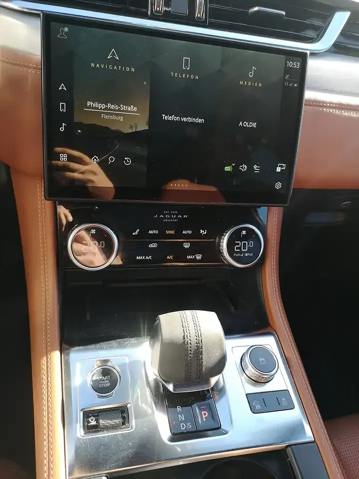 Jaguar F-Pace 400 4x4 R-Dynamic S - foto 14
