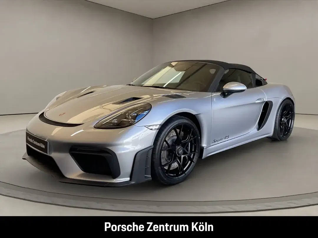 Porsche 718 Spyder RS - foto 1
