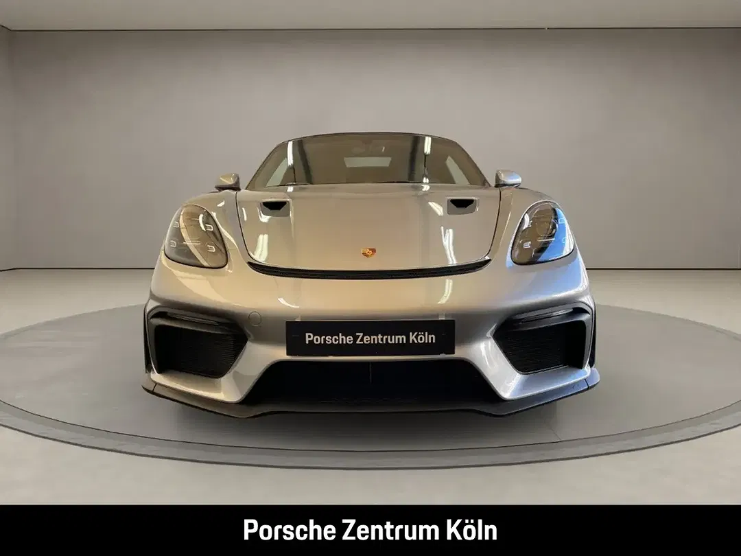Porsche 718 Spyder RS - Thumbnail 8