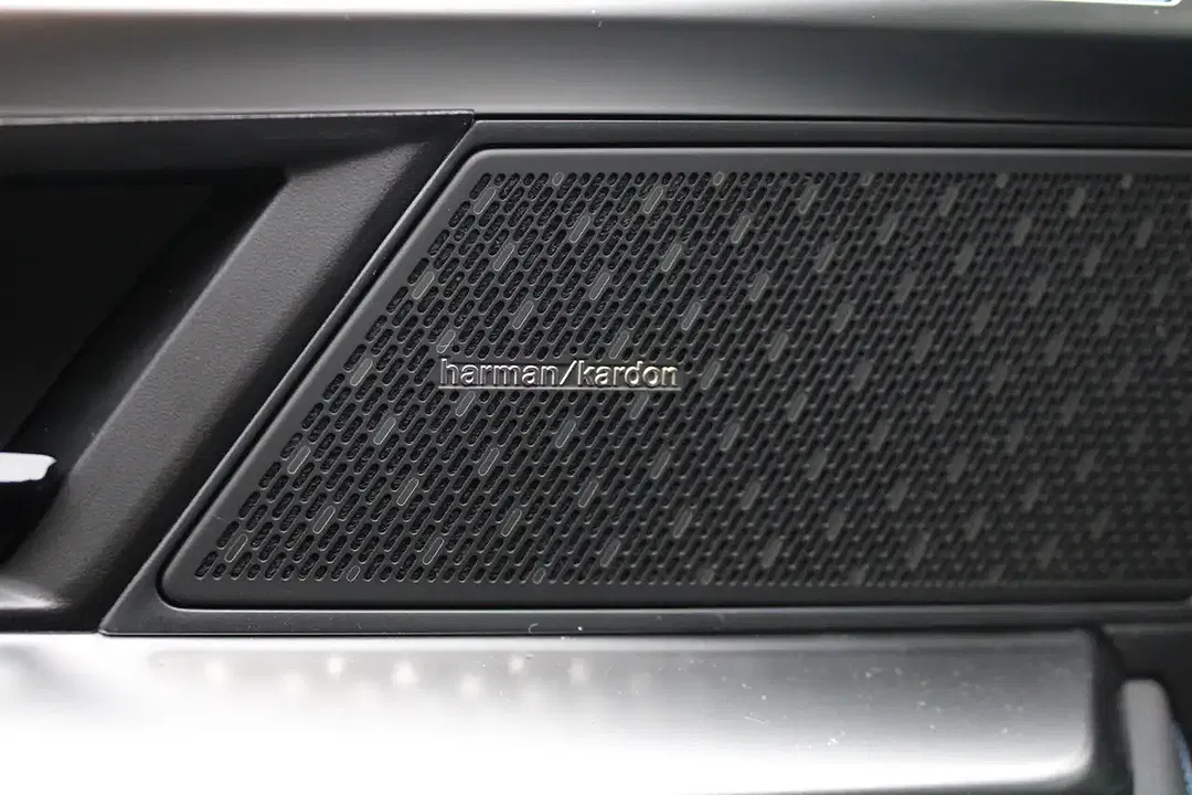 Renault Rafale PHEV 4x4 - Thumbnail 14