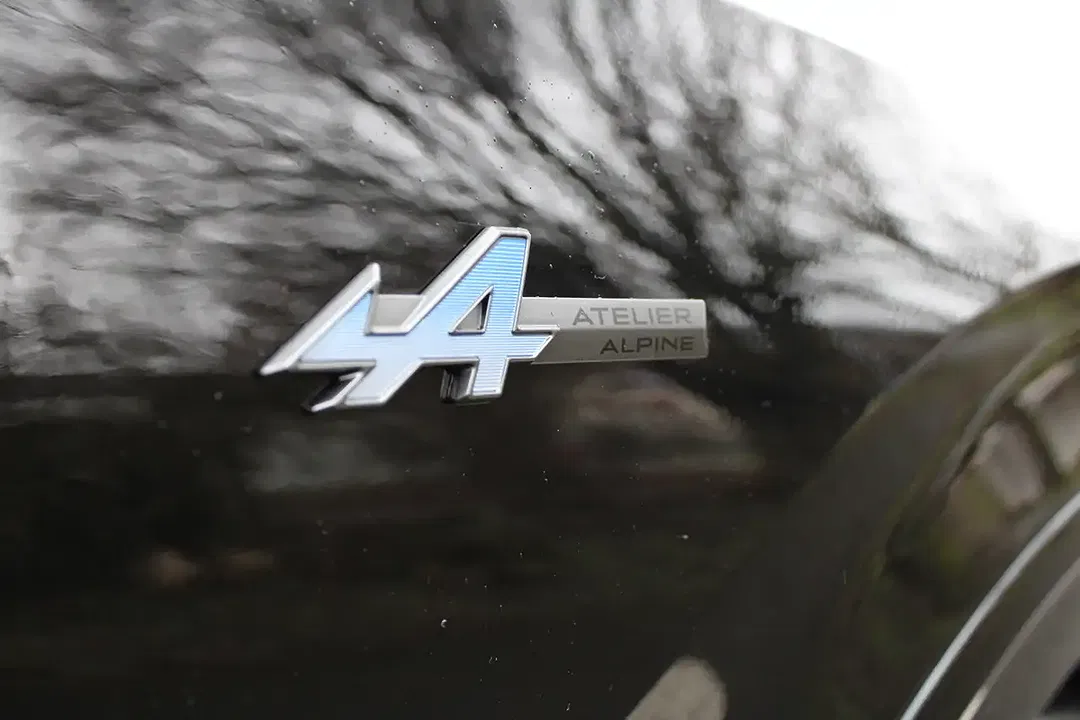 Renault Rafale PHEV 4x4 - Thumbnail 8