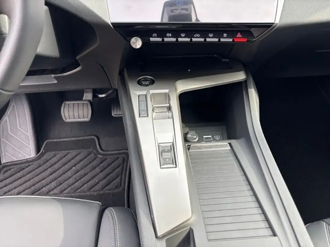 Peugeot 308 145 Allure SW - Thumbnail 12