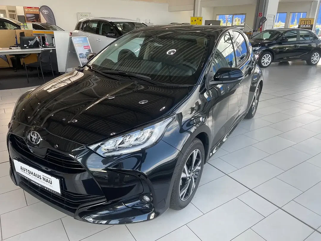 Toyota Yaris 1.5 Teamplayer - Afbeelding 1