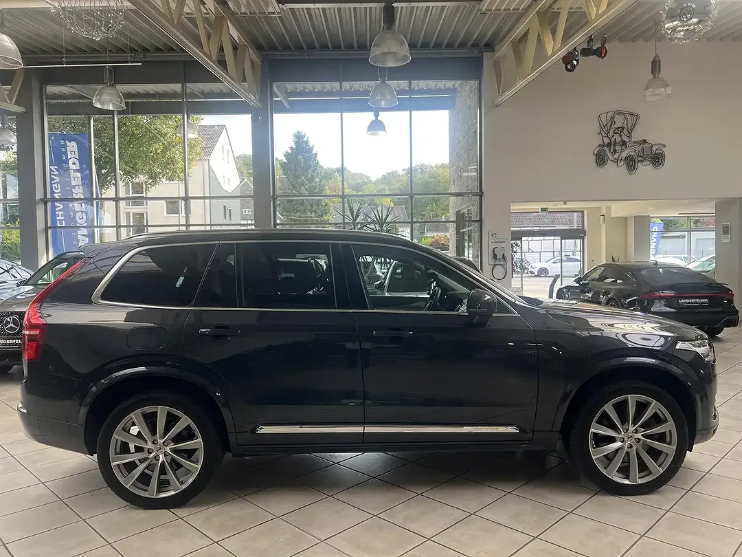 Volvo XC90 T8 AWD - foto 2