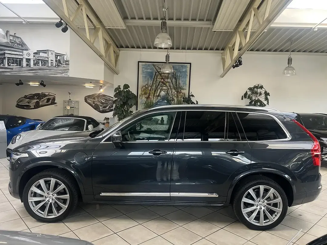 Volvo XC90 T8 AWD - Thumbnail 8