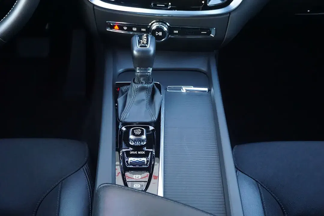 Volvo S60 T4 Geartronic Momentum Pro - foto 15