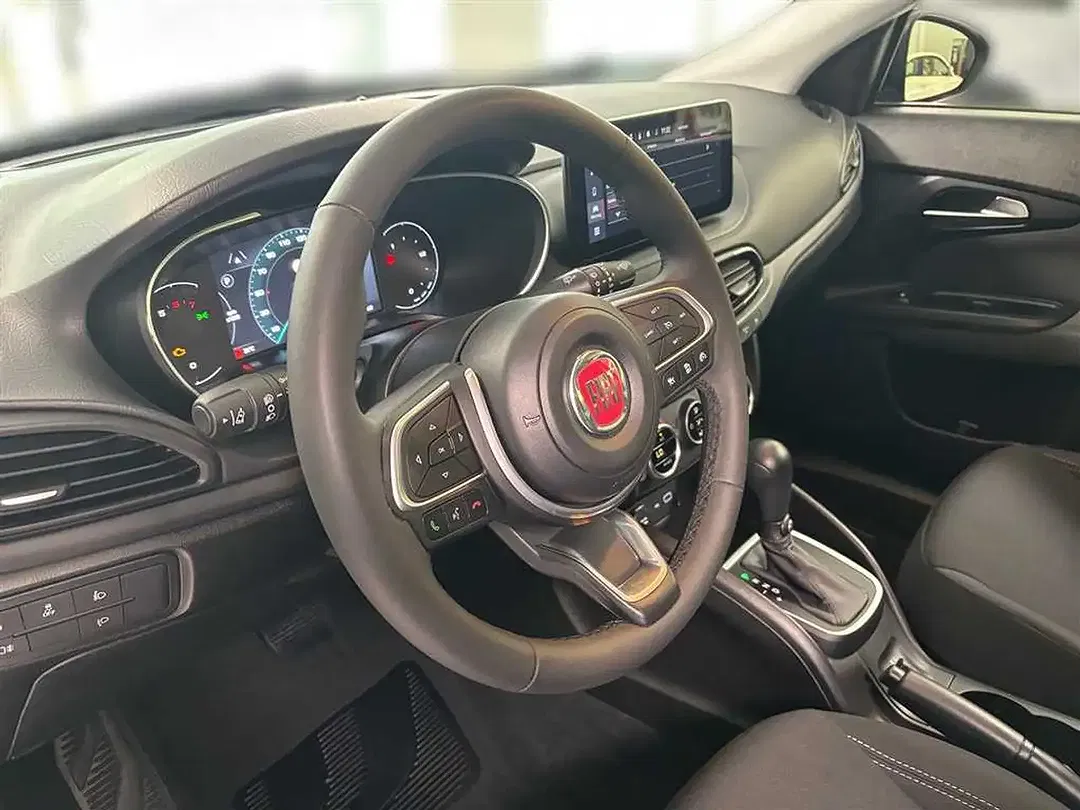 Fiat Tipo Hybrid - Thumbnail 10