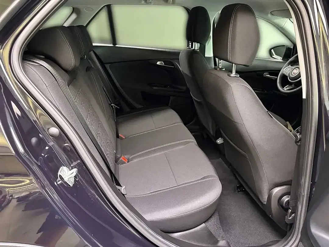 Fiat Tipo Hybrid - foto 15