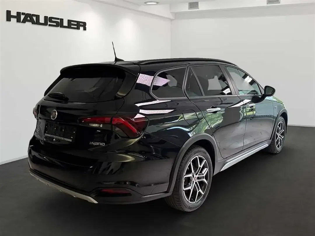 Fiat Tipo Hybrid - Thumbnail 4