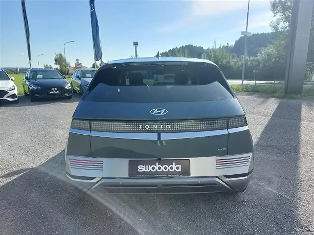 Hyundai IONIQ 5 - Thumbnail 4