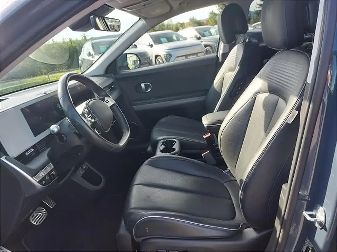 Hyundai IONIQ 5 - Thumbnail 9