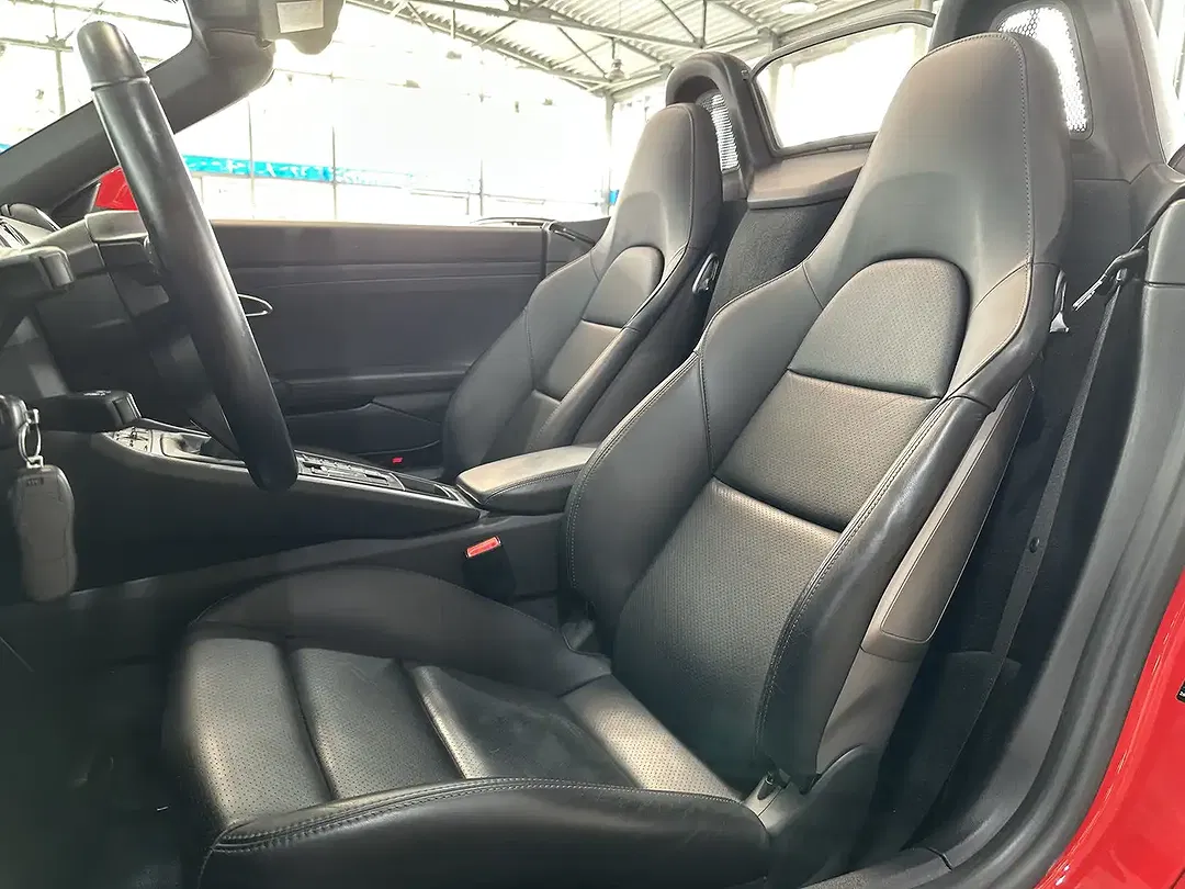 Porsche Boxster S - Thumbnail 10